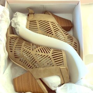 JustFab dress sandals